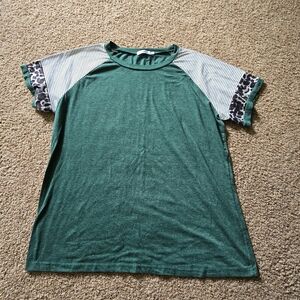 Emerald Green Short Sleeve Women's Top with Patterned Sleeves. Xxl